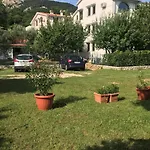Bozo With A Balcony * Baška