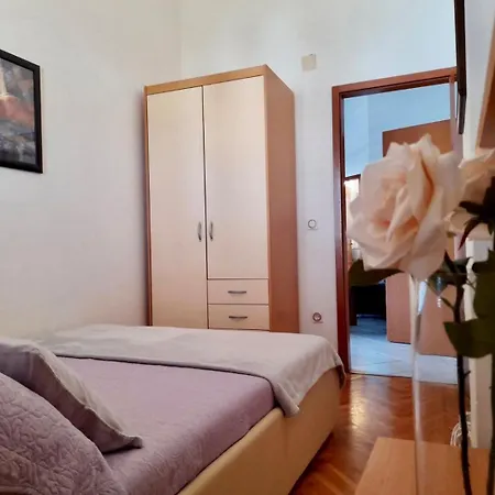 Bozo With A Balcony Διαμέρισμα Baška