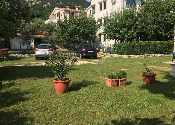 Bozo With A Balcony * Baška